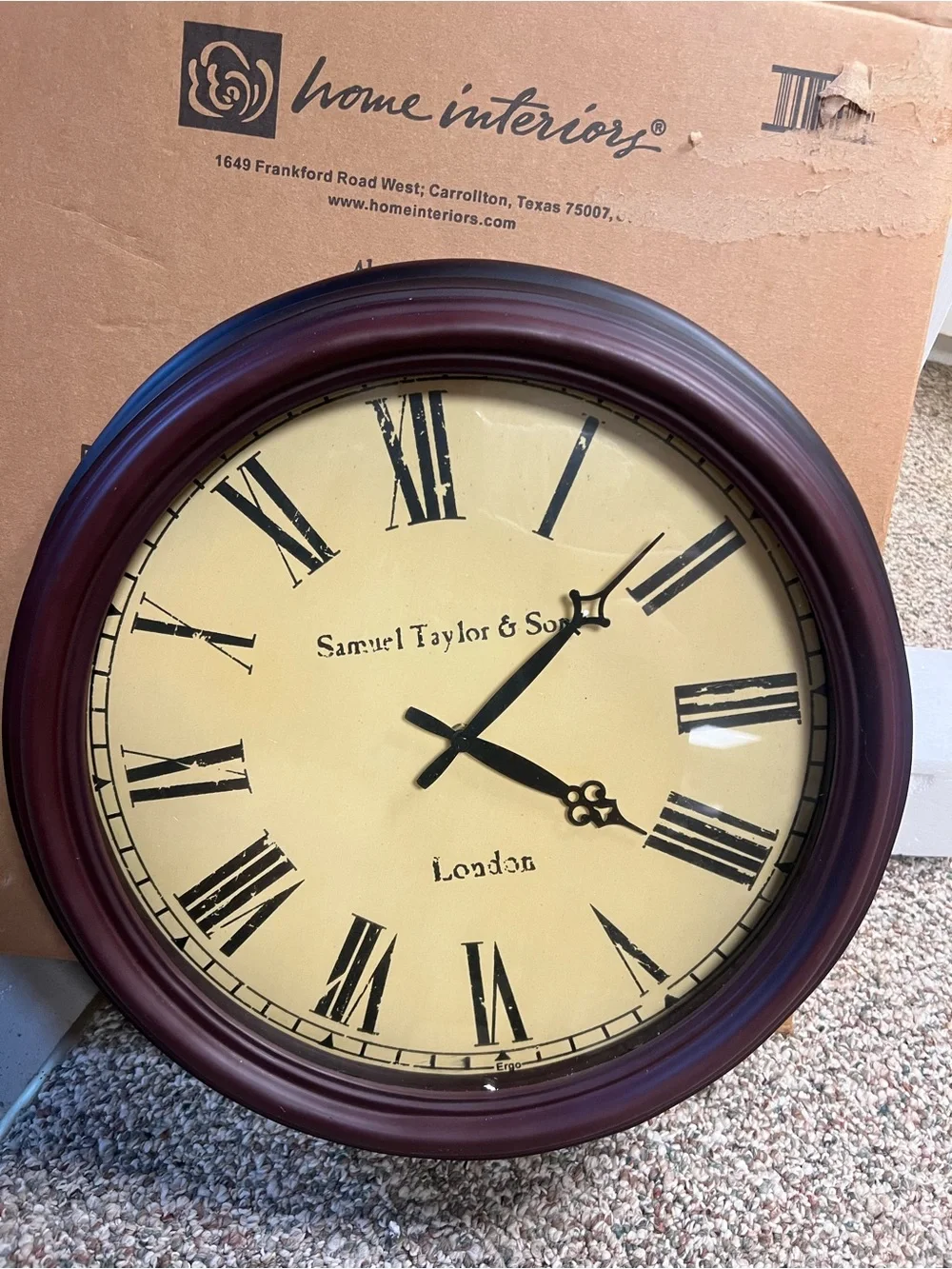 Vintage-Style Wall Clock in dark cherry wood and Cream